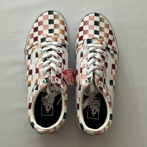 (NWT) Vans Ward Women’s Checkered Shoe - Picture 10 of 16